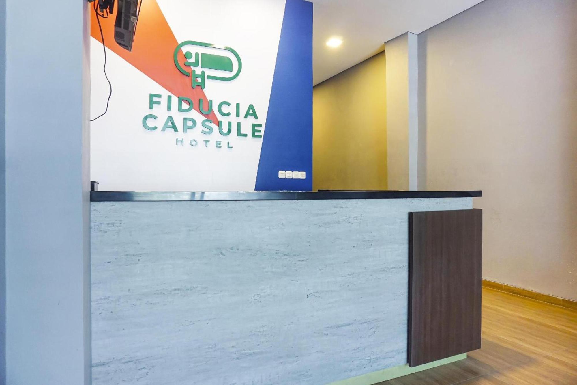 Super Oyo 91328 Fiducia Capsule